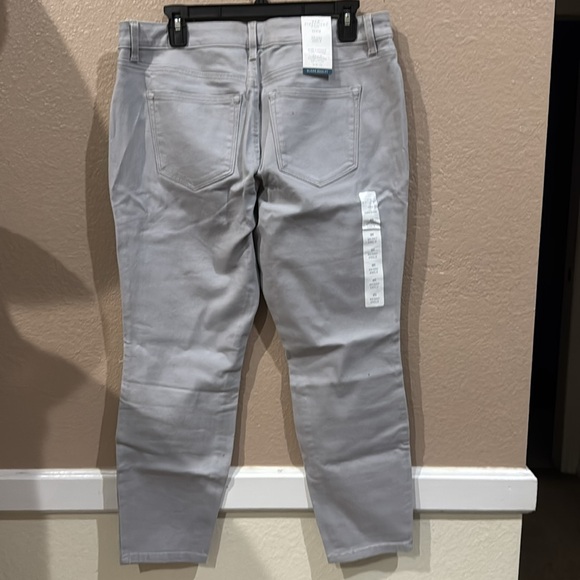Brand new women’s size 8R New Direction Gray skinny Ankle jeans - Picture 8 of 10